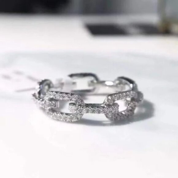 Elegant Silver Link Luxury Inspired Ring - Picture 1 of 4